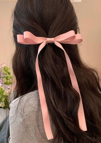 Moños finos, Rosas, blancos y negros