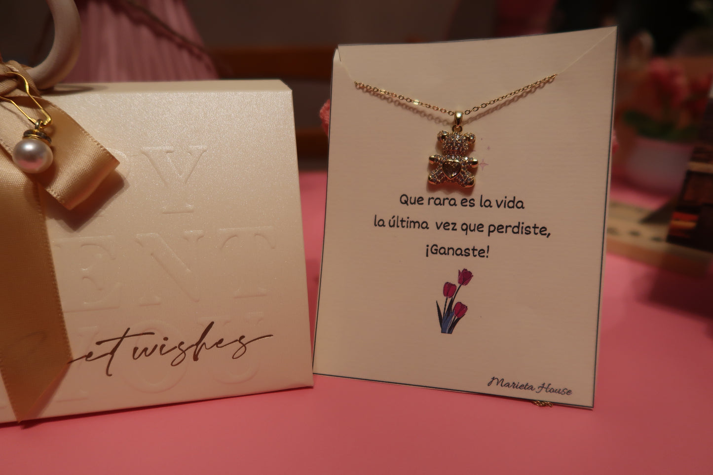 Collares  + bolsa personalizada