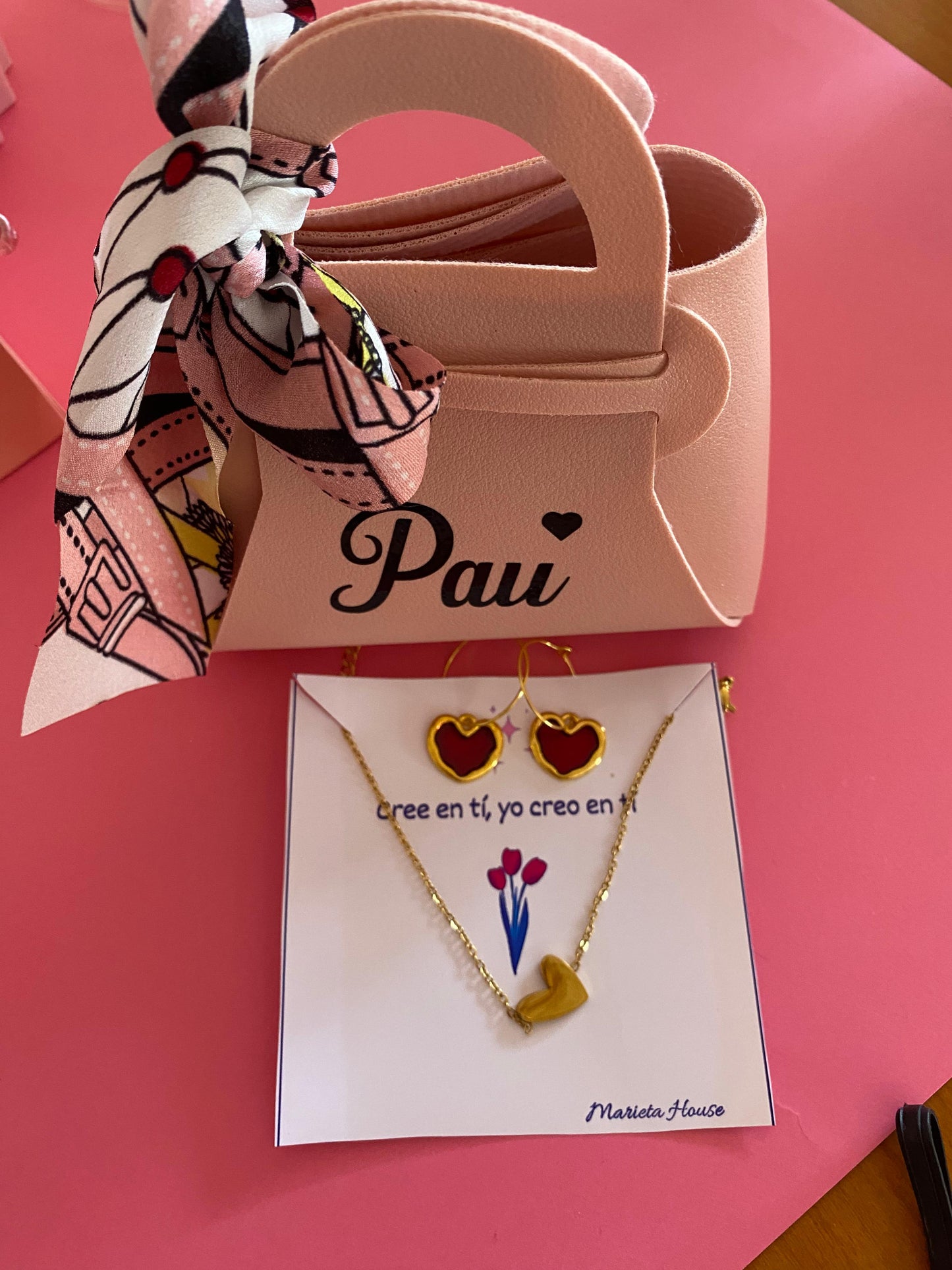 E Pulseras + bolsa personalizada